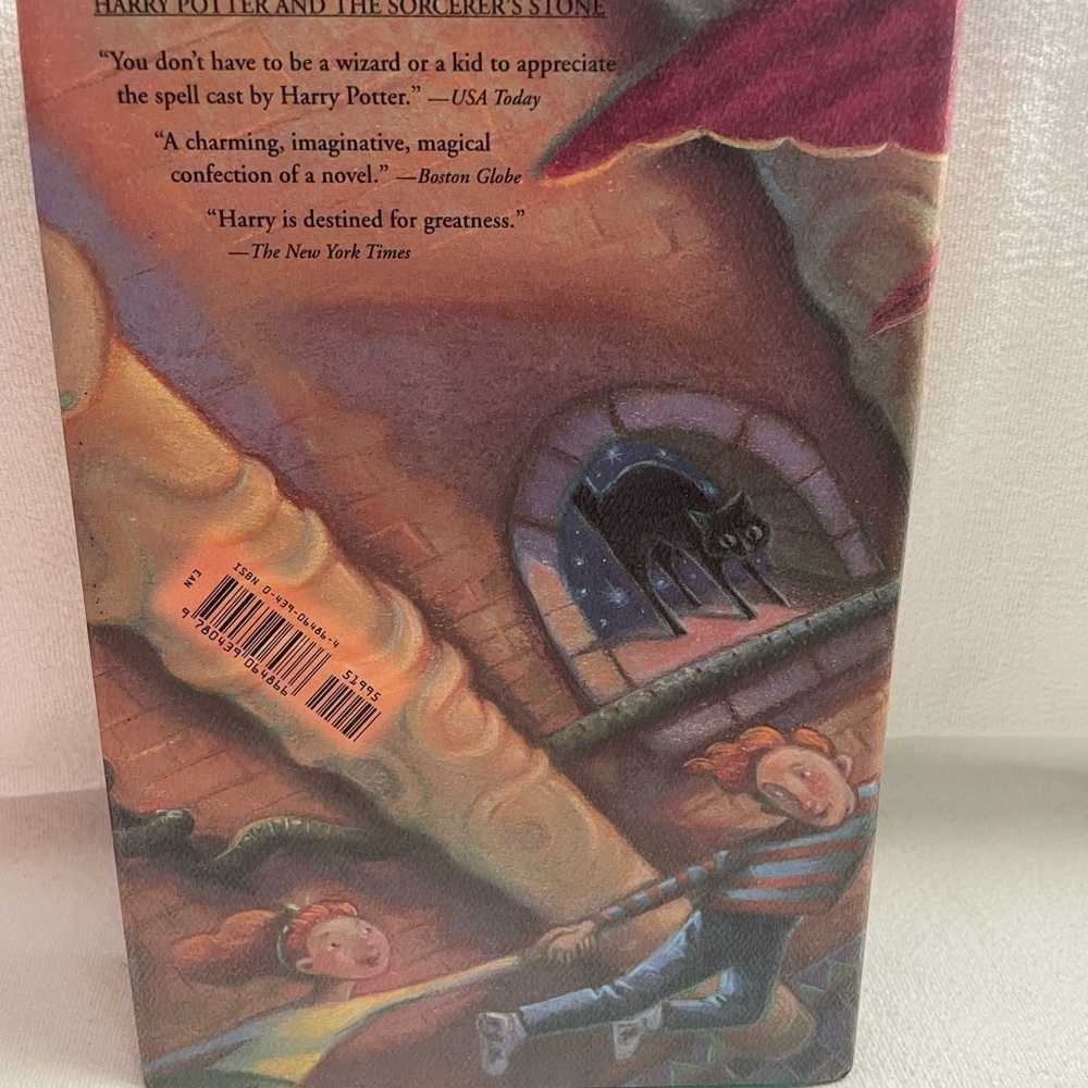 Scholastic Harry Potter Book Collection - Used 2 - 5 ( book 5 has no cover ) - Picture 7 of 15